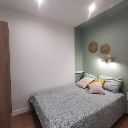 Apartment Acces Prive De La Bergerie Hyeres